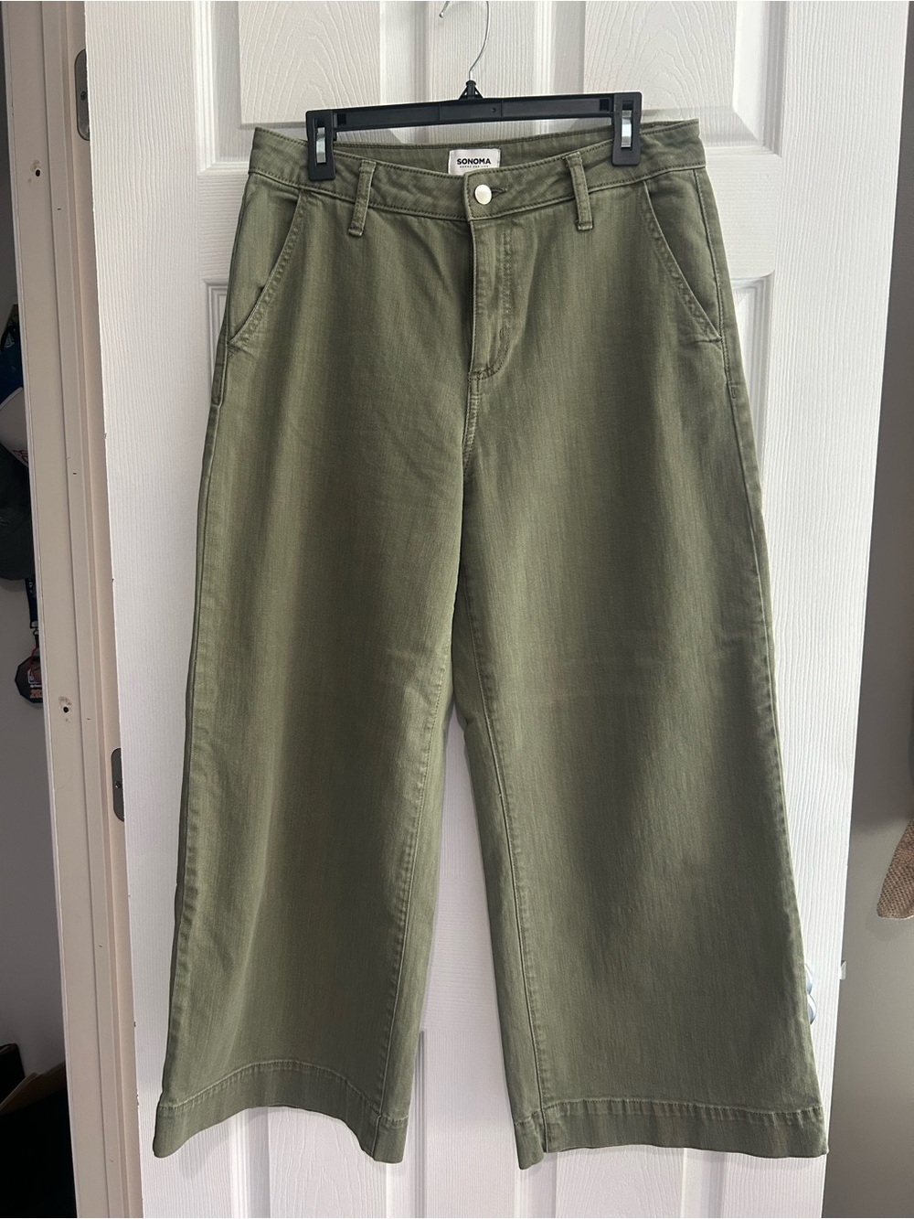 Sonoma Olive Wide-Leg Cropped Pants size 12